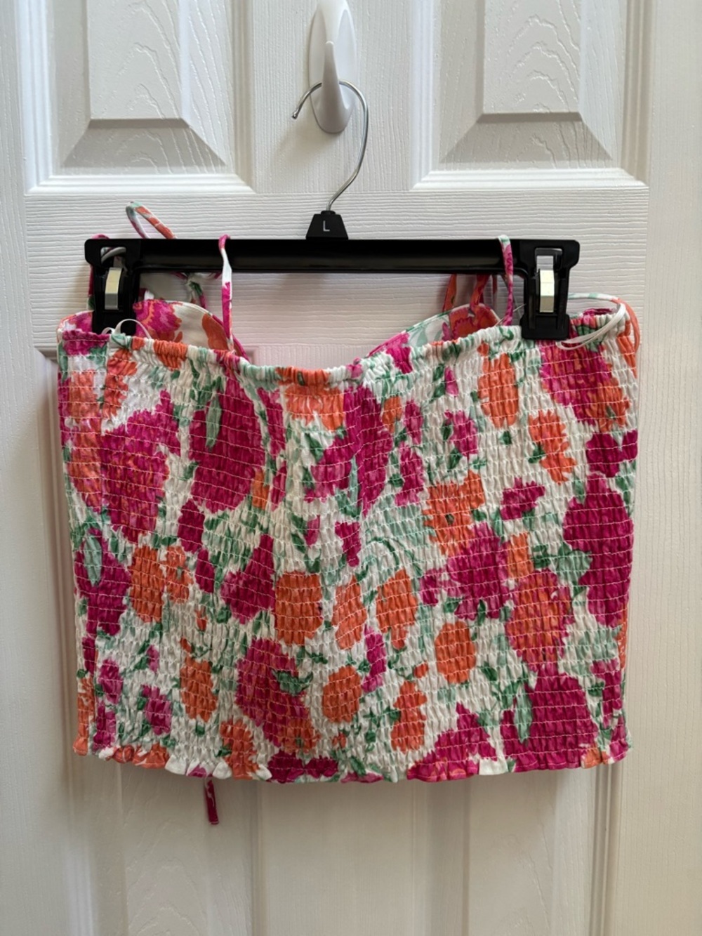 Wayf Floral Smocked Crop Top in Pink & Orange, Size XL, NWOT - Picture 2 of 3